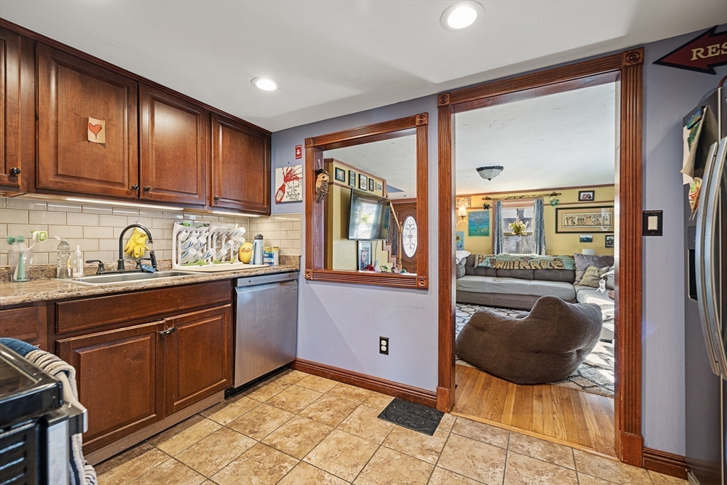 19 Dogwood Rd