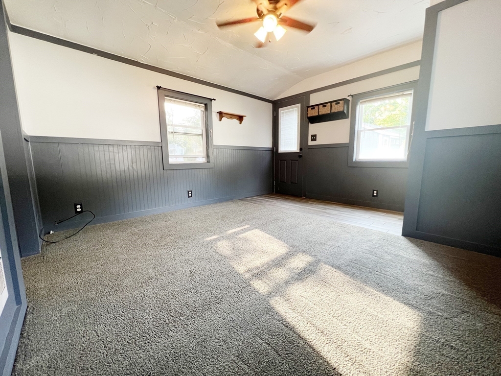 19 Dogwood Rd
