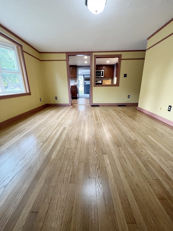 19 Dogwood Rd