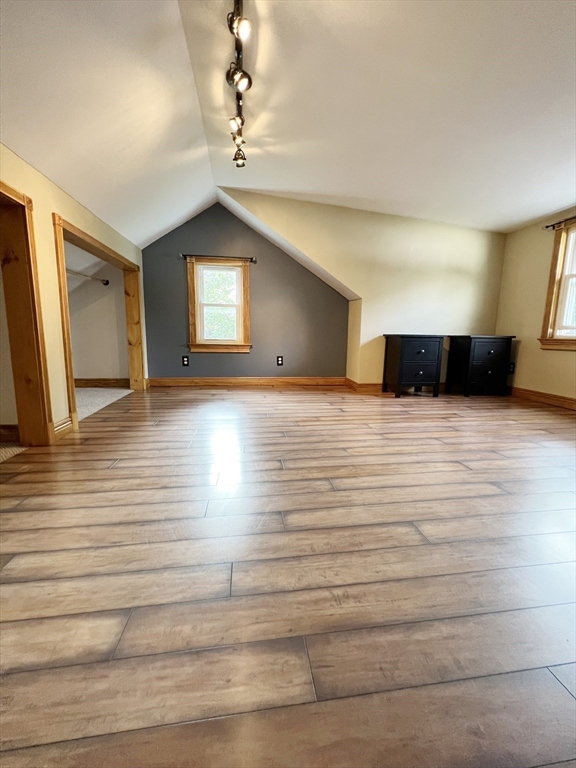 19 Dogwood Rd