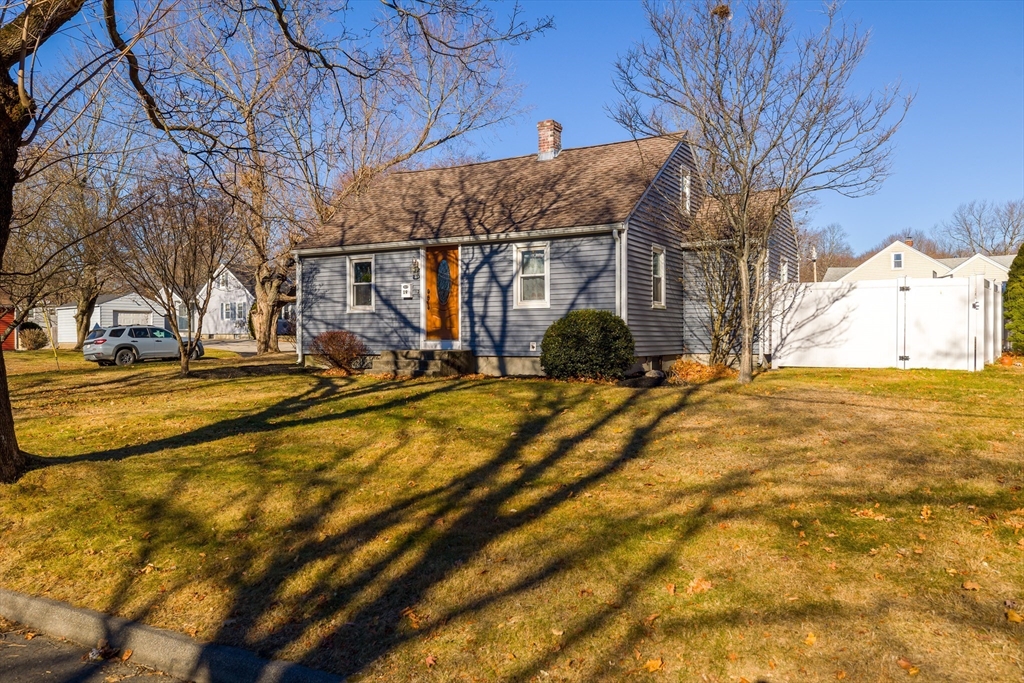 19 Dogwood Rd