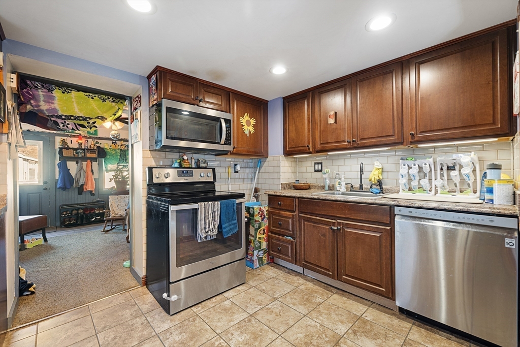 19 Dogwood Rd