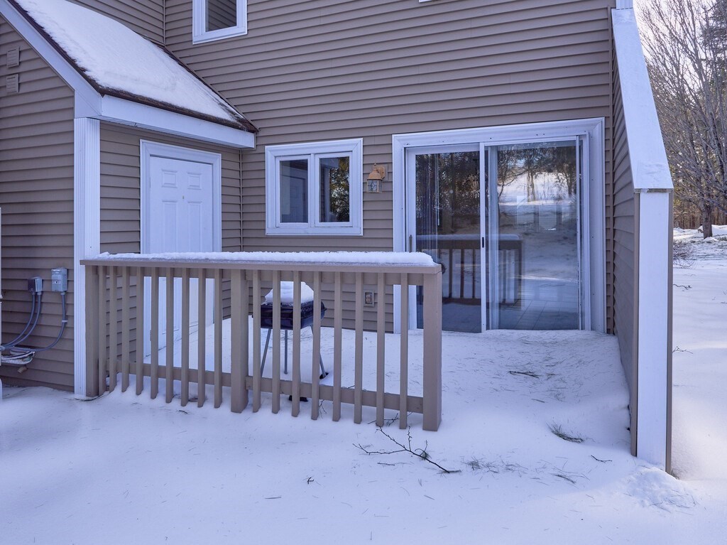 66 Pleasant St # 1