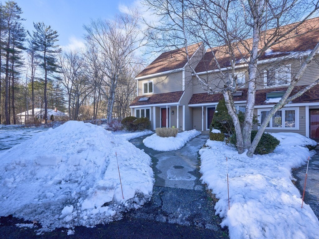 66 Pleasant St # 1