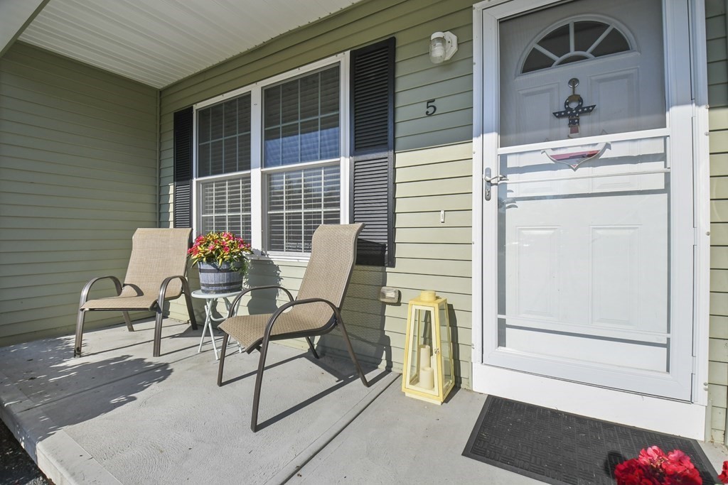 5 Cole Drive # 5