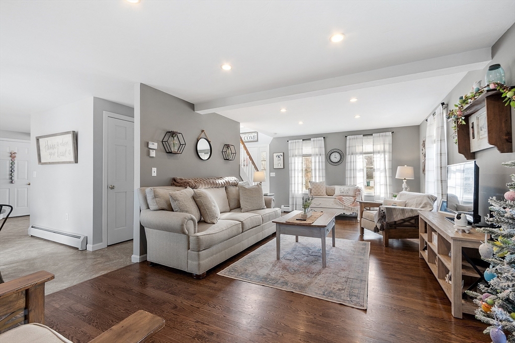 79 Kyle Rd