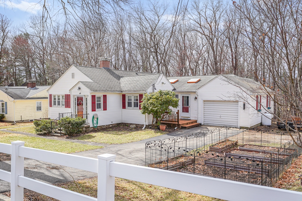 49 Homestead Road
