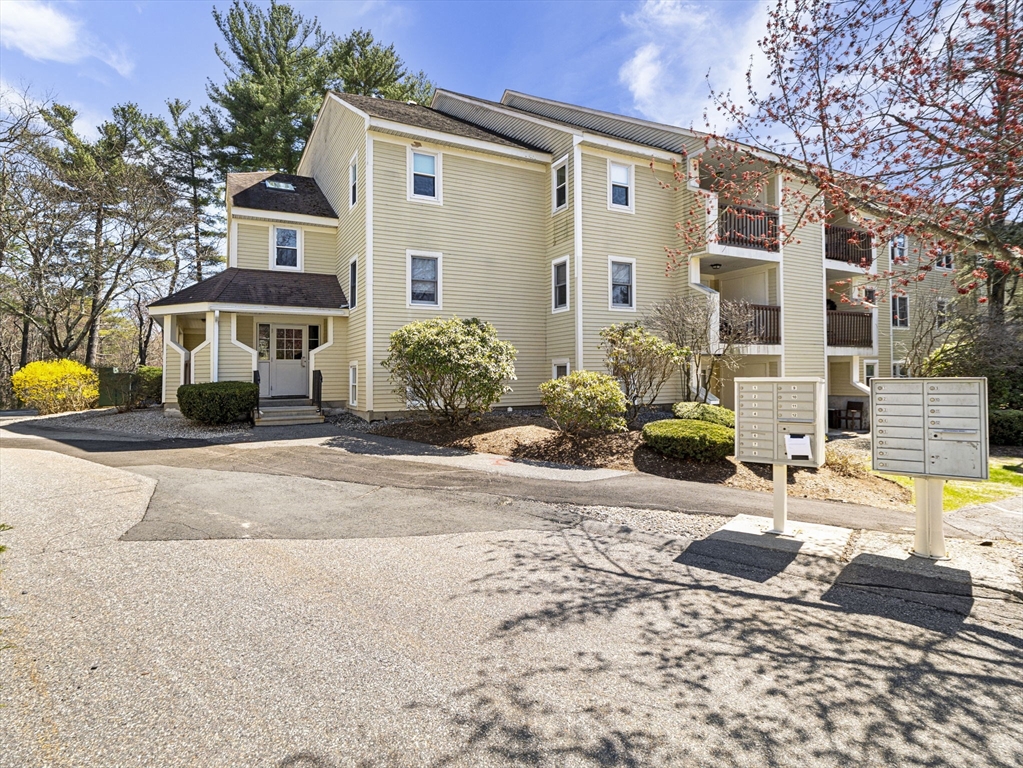 131 Heritage Dr # 131