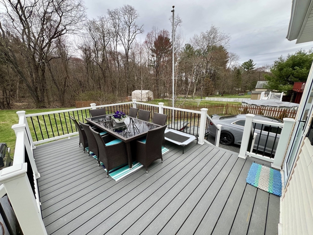 82 Larned Rd