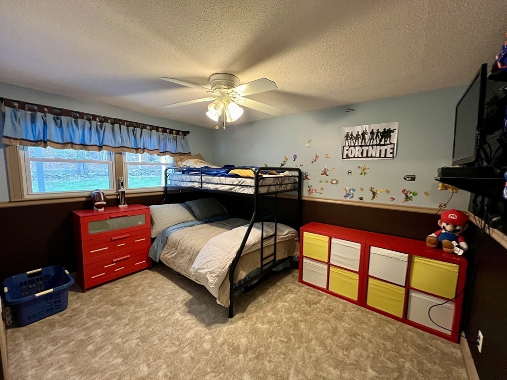 82 Larned Rd