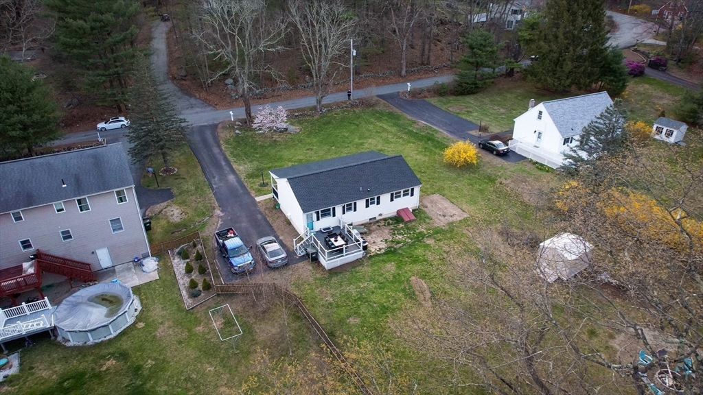 82 Larned Rd
