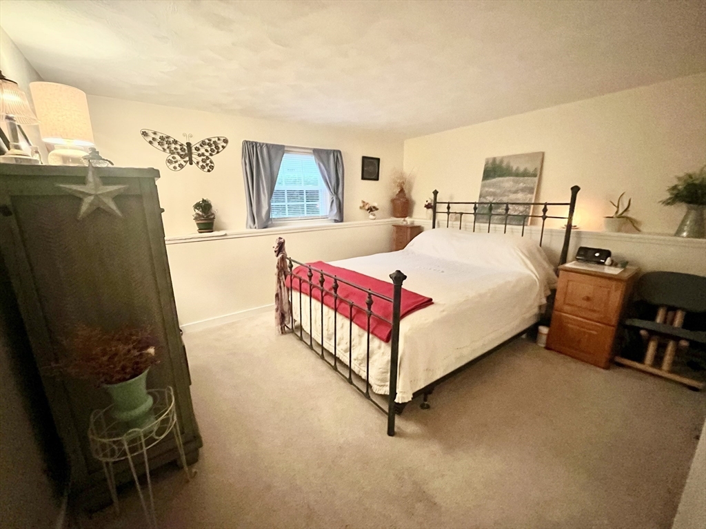 61 Federal Hill Rd # 61, Auburn Unit: 61