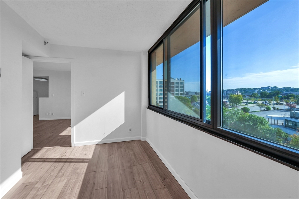 70 Southbridge Street # 602