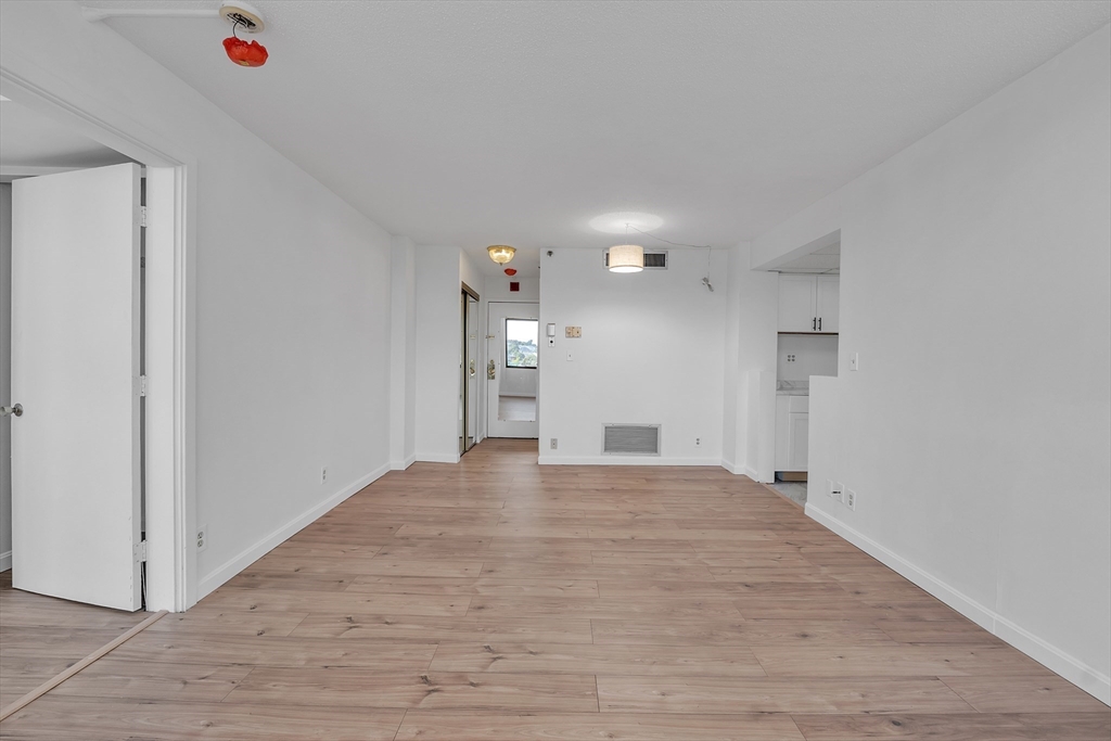 70 Southbridge Street # 602
