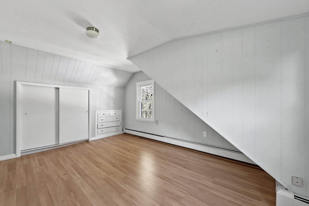 1337 Pleasant St, Worcester