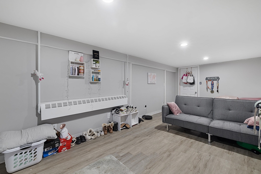 1 Pineland Ave.
