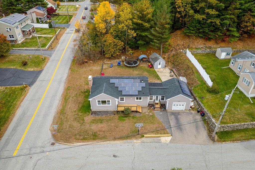 1 Pineland Ave.