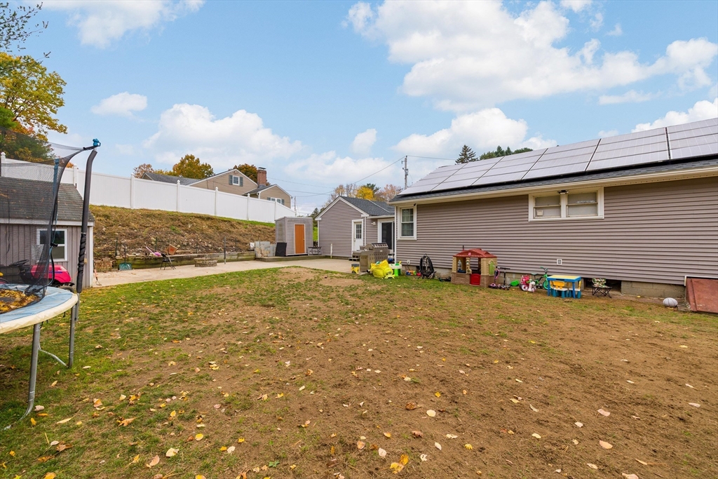 1 Pineland Ave.