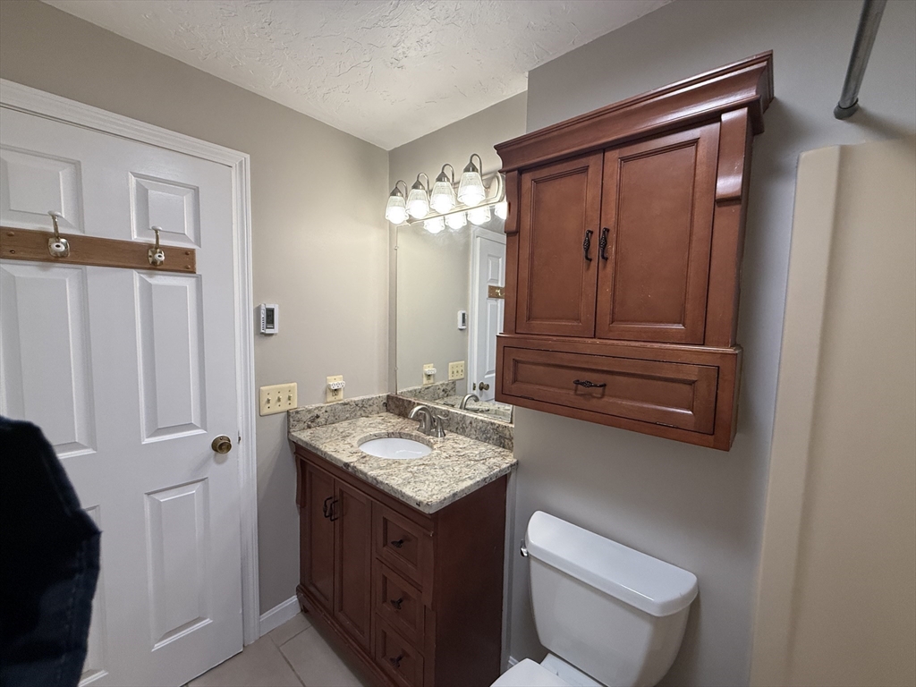 51 Alvarado Ave # 204