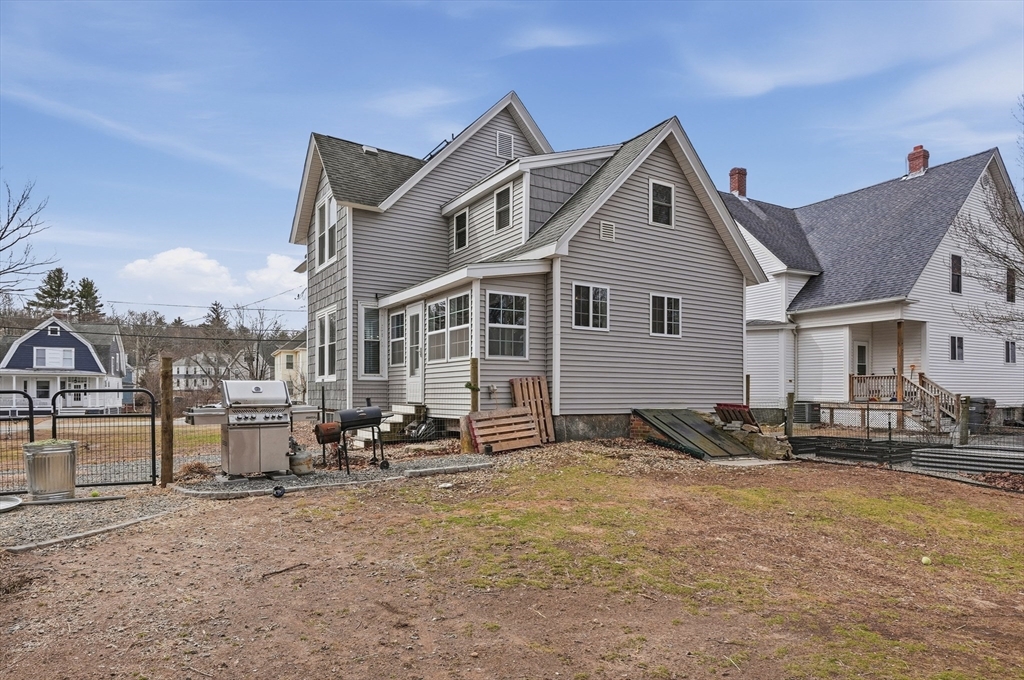 22 Elmwood Street