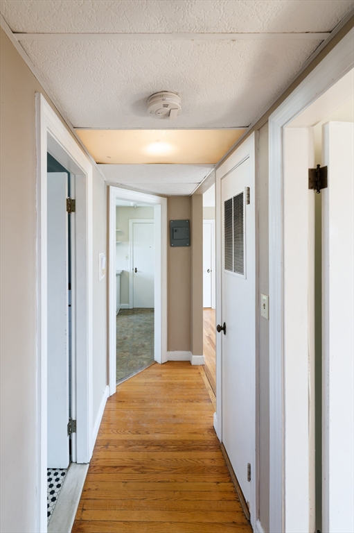 20 Ashland St # 3L