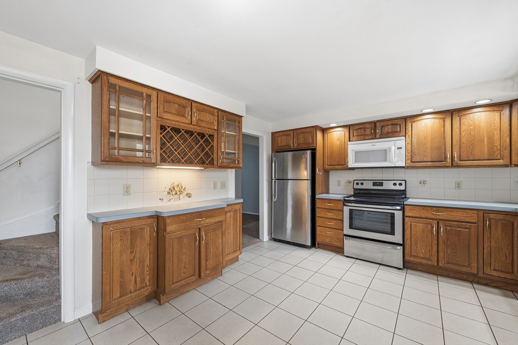 21 Janet Cir