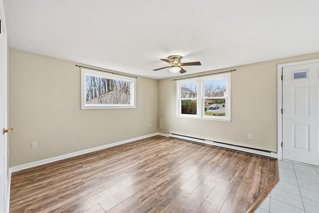 21 Janet Cir