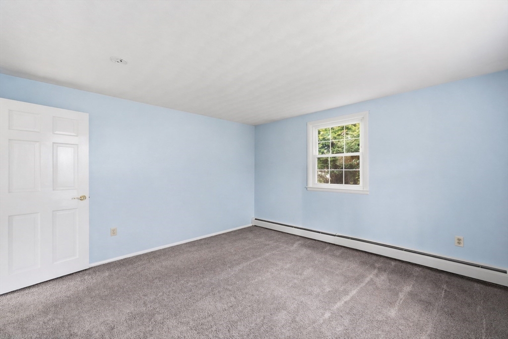 21 Janet Cir