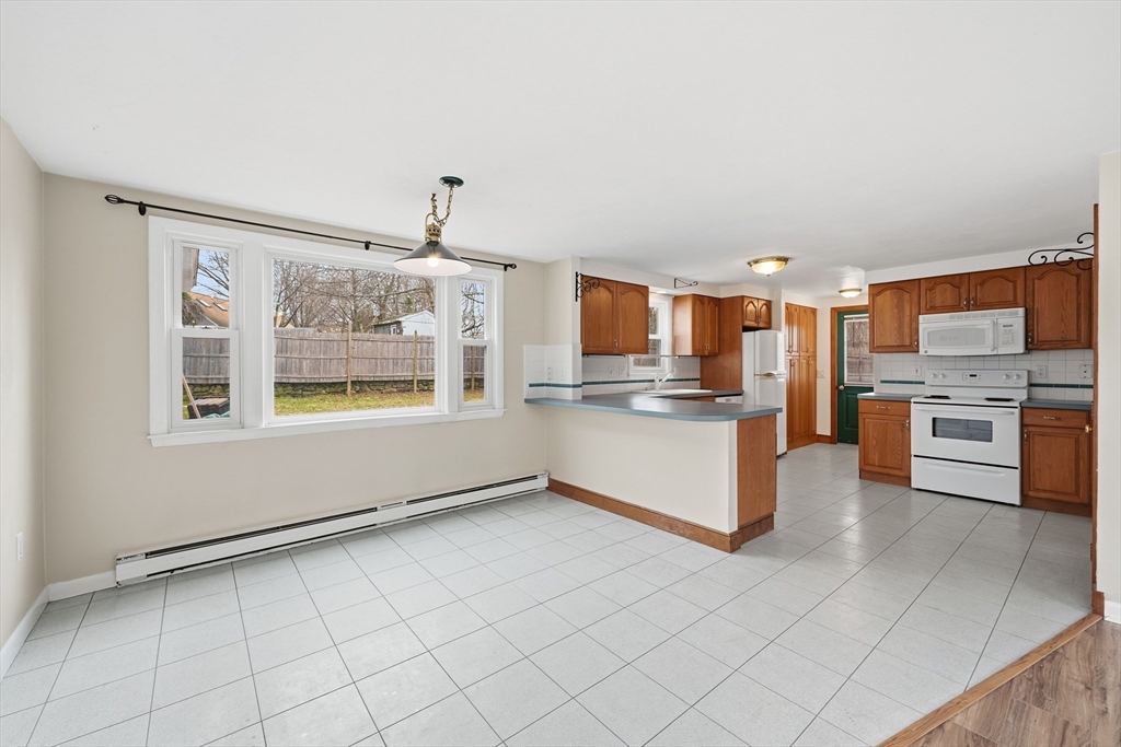 21 Janet Cir