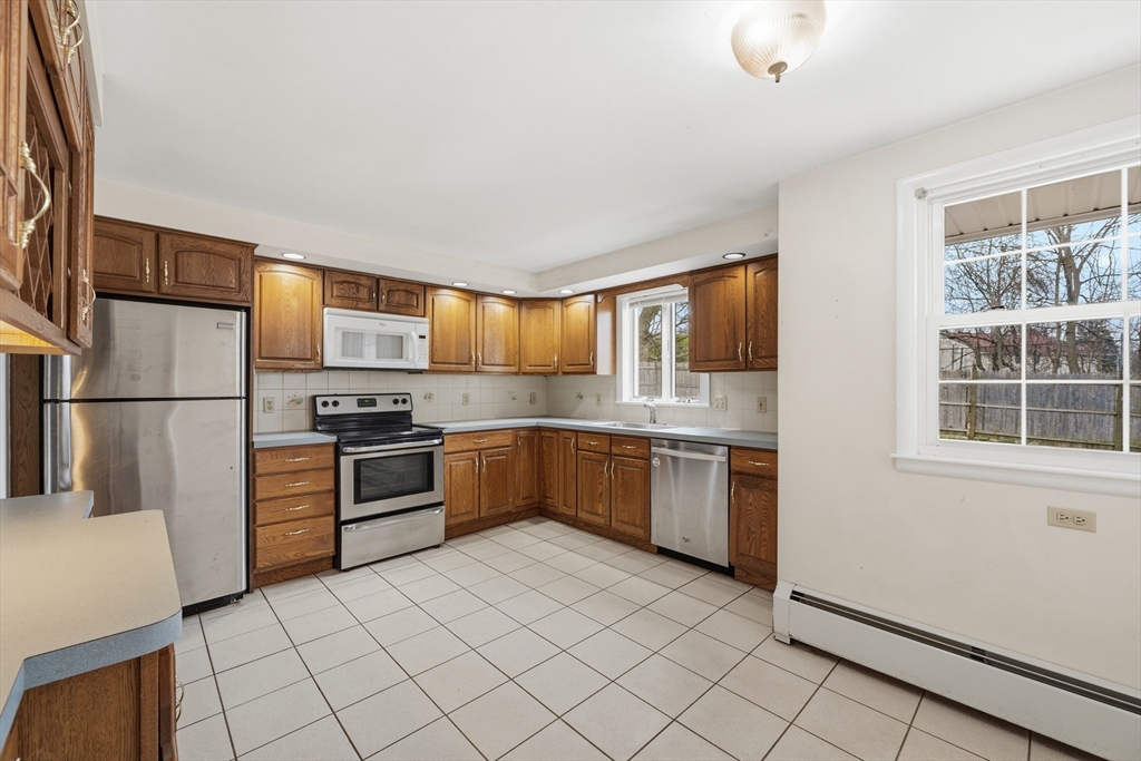 21 Janet Cir