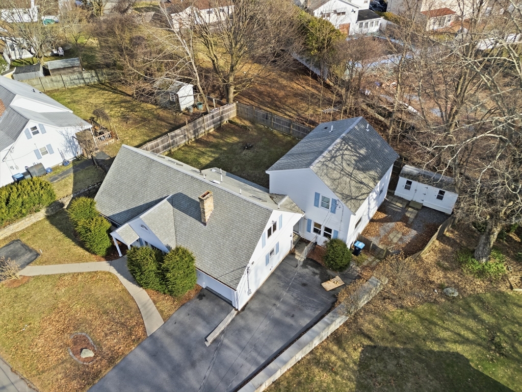 21 Janet Cir