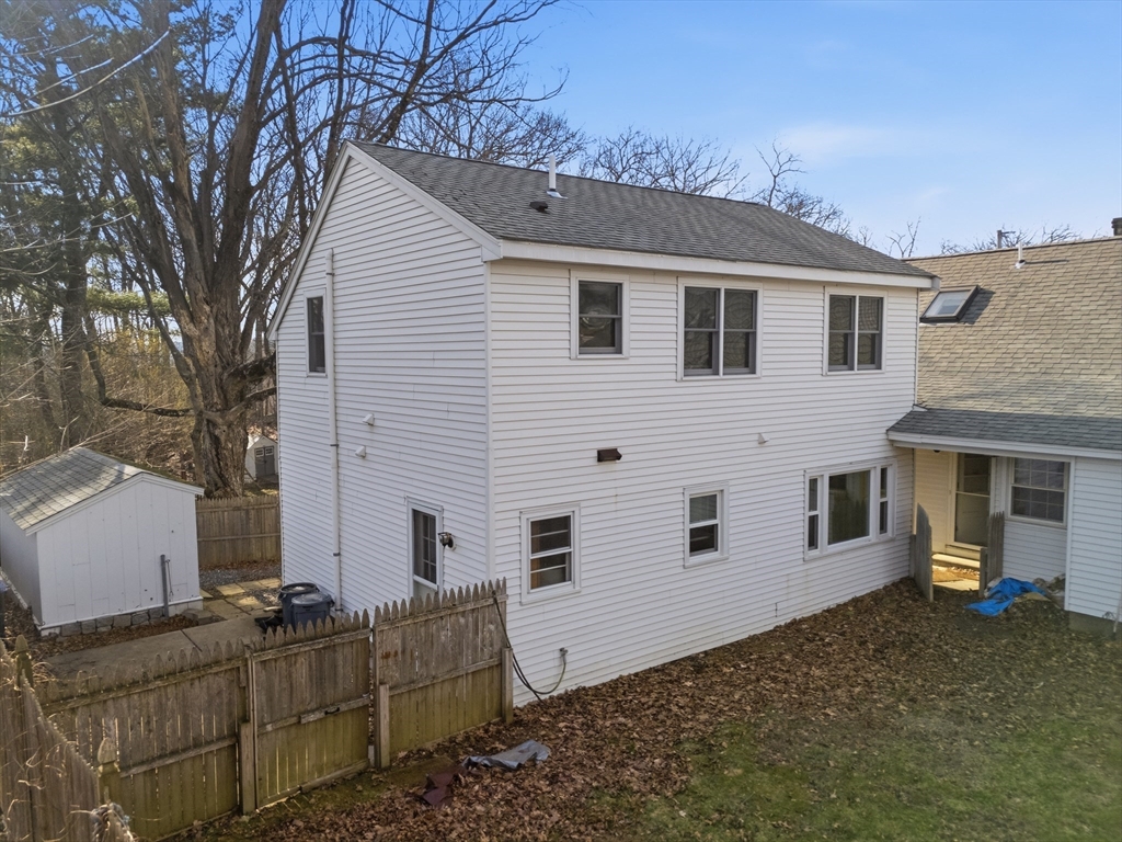 21 Janet Cir