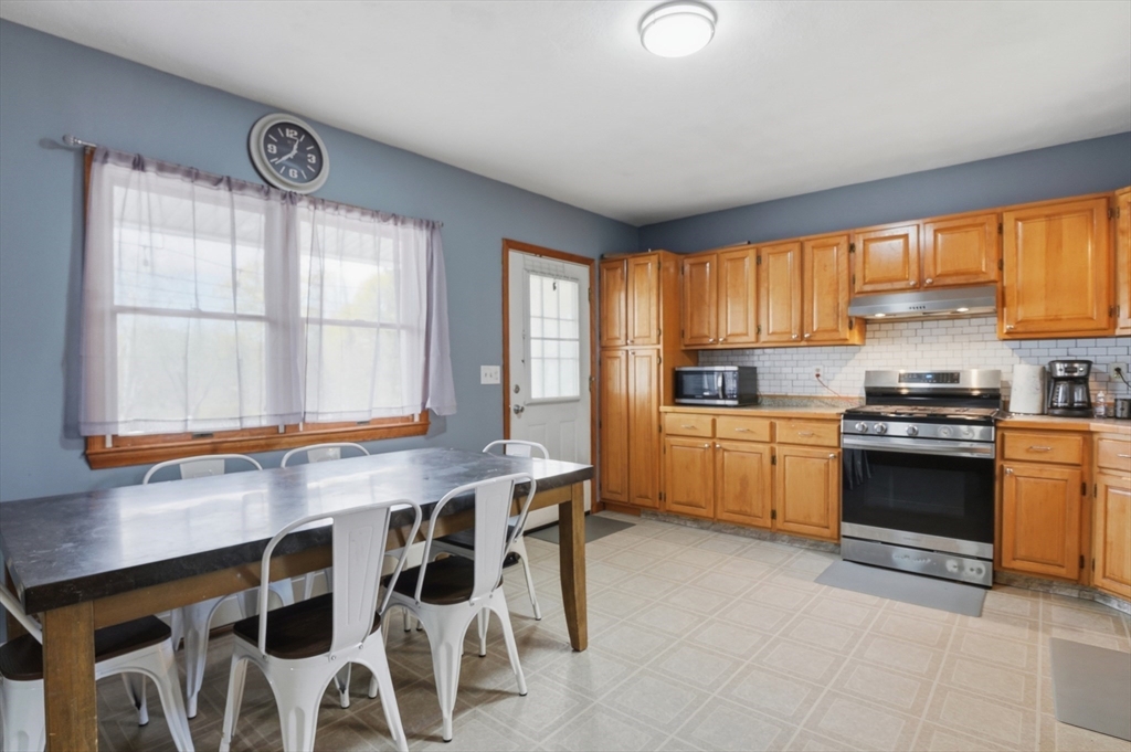 48 Forest Avenue