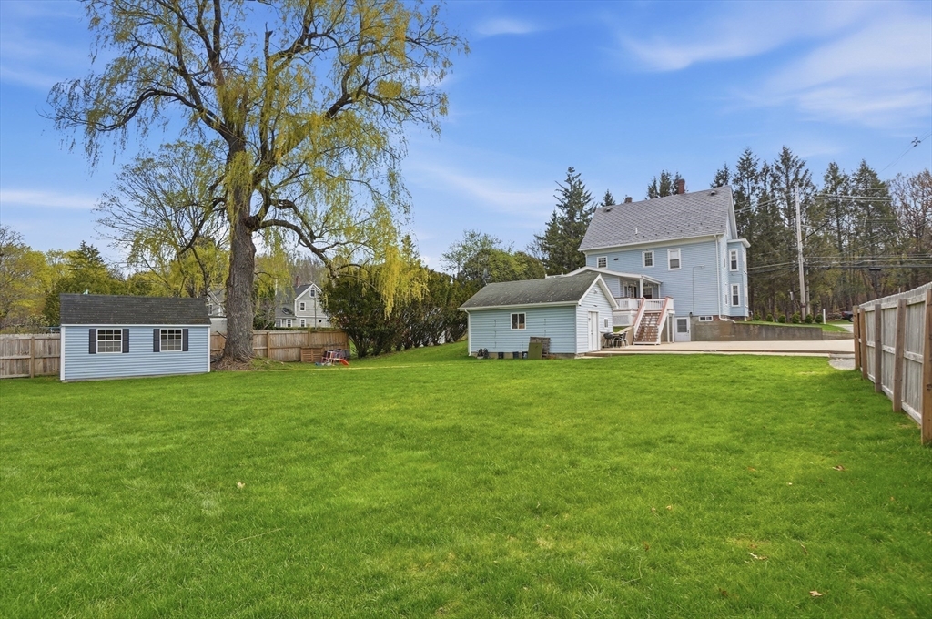 48 Forest Avenue