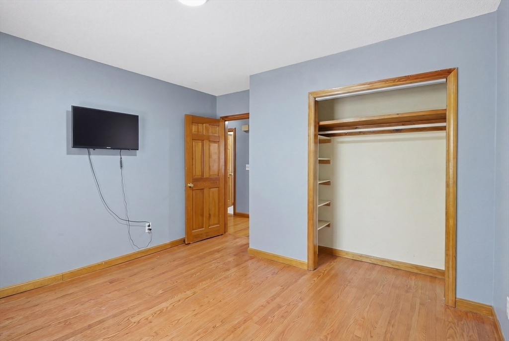 48 Forest Avenue