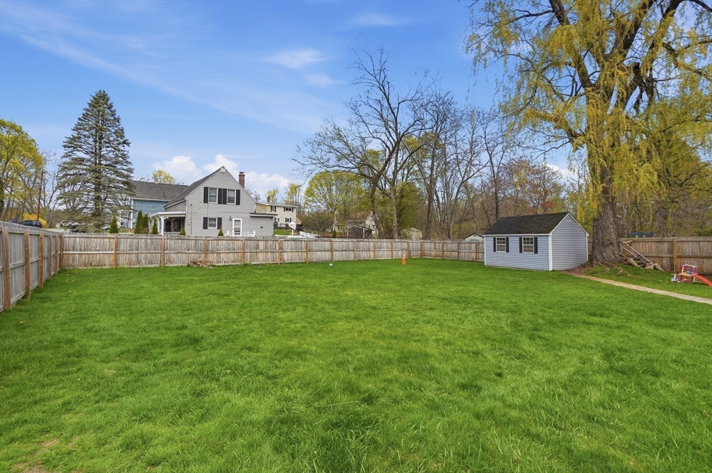 48 Forest Avenue