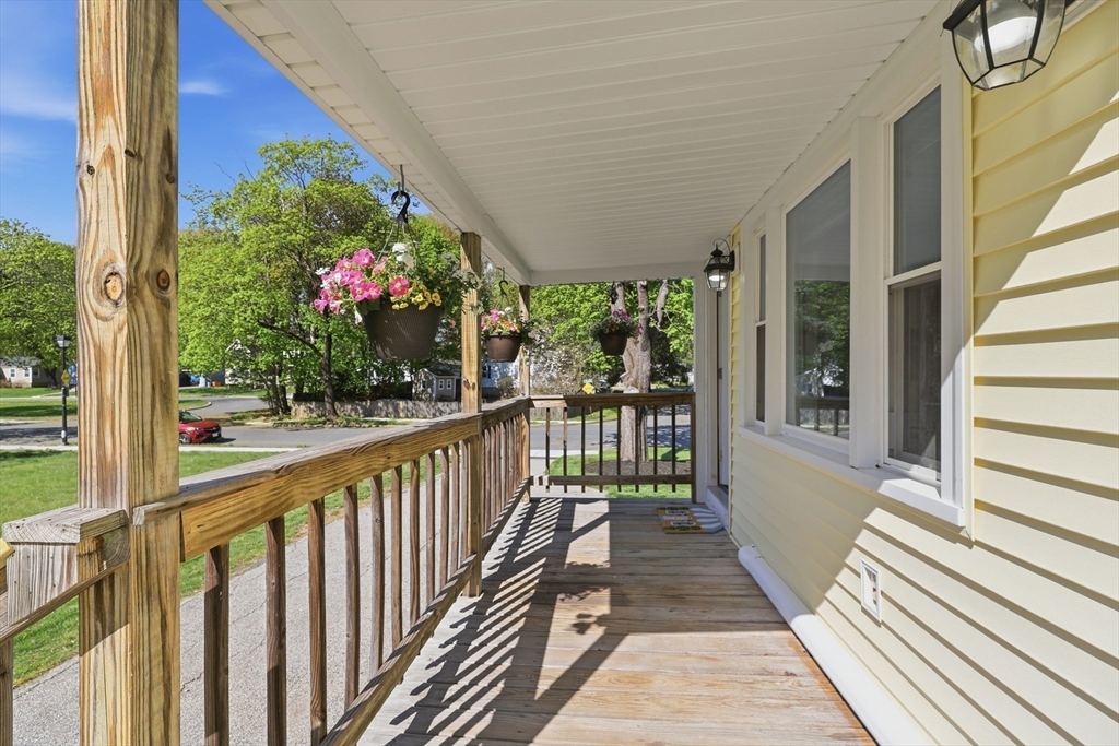 109 South Flagg Street