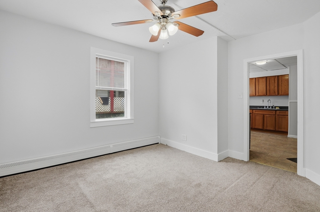 10 Oswald St # 1