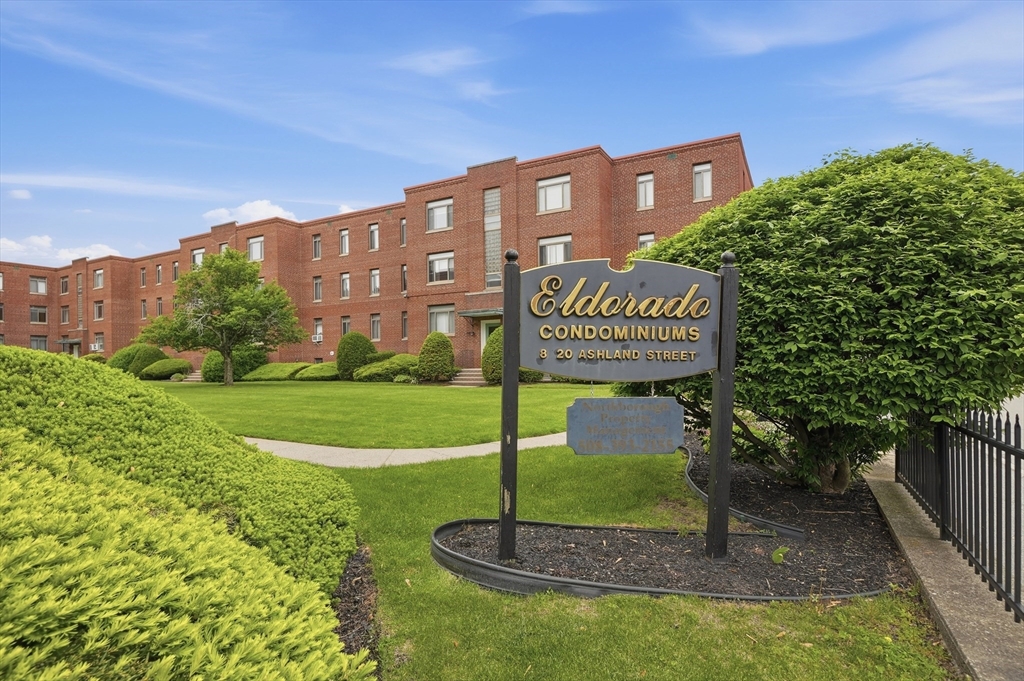 20 Ashland St # 3L
