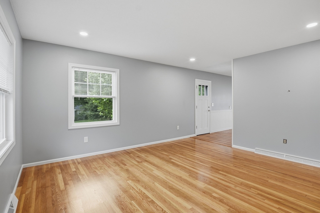 3 Hingham Rd # 1
