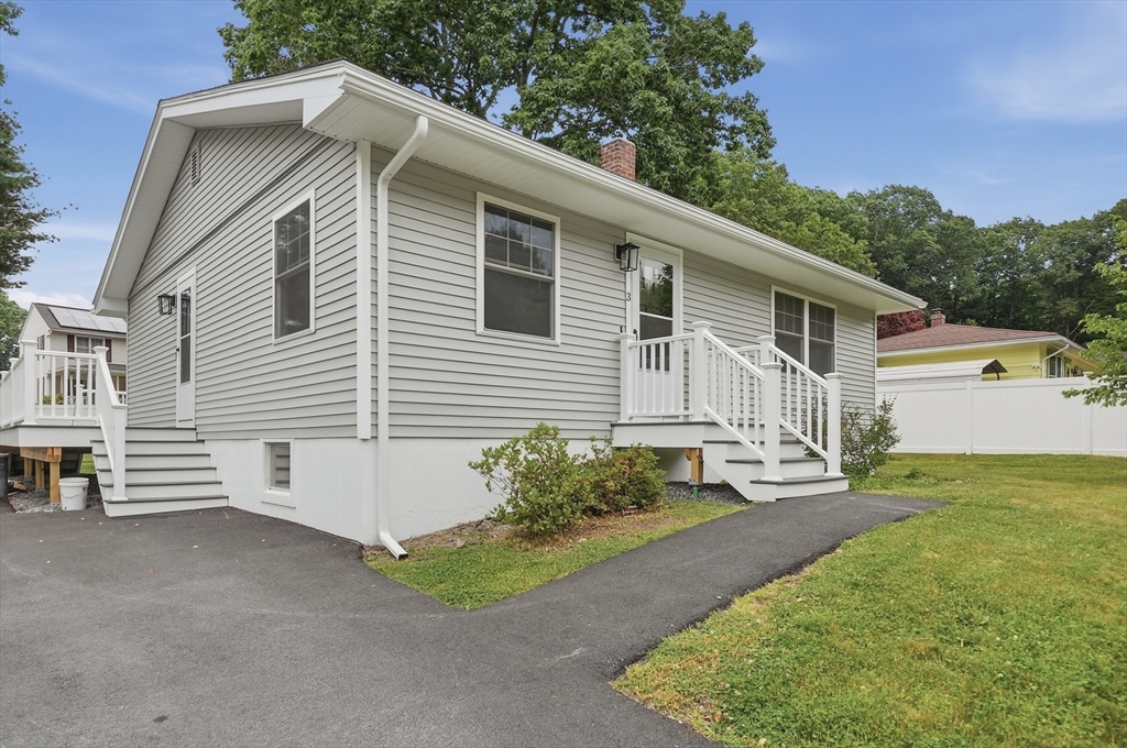3 Hingham Rd # 1