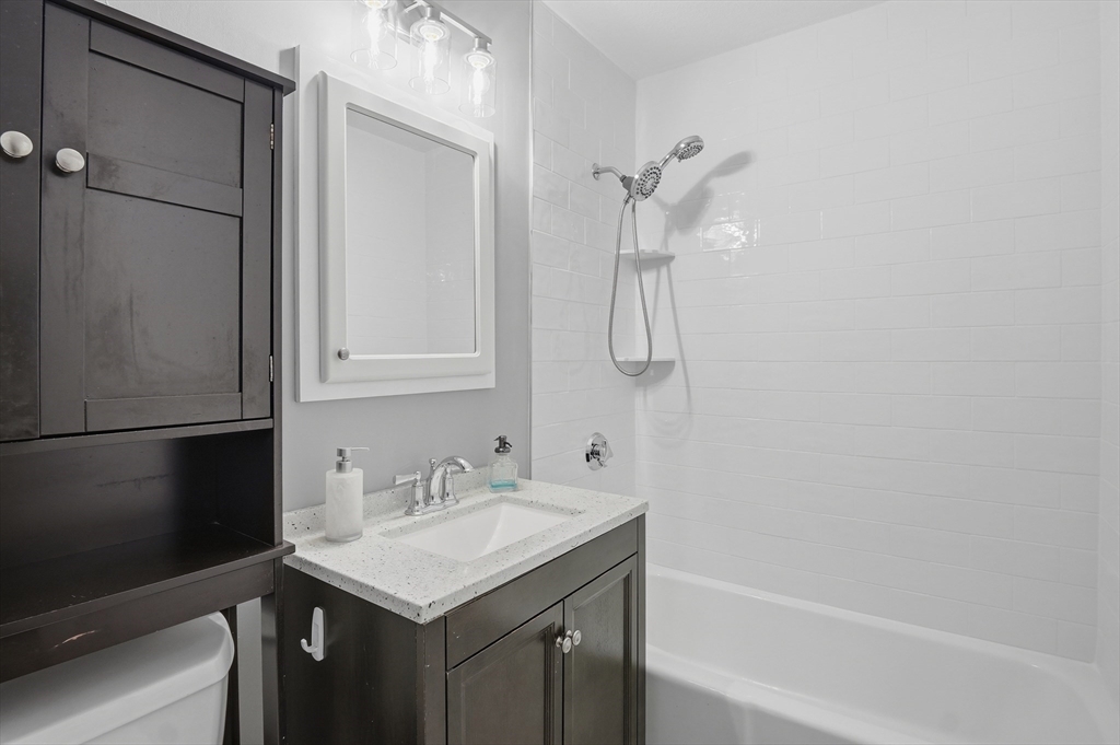 3 Hingham Rd # 1
