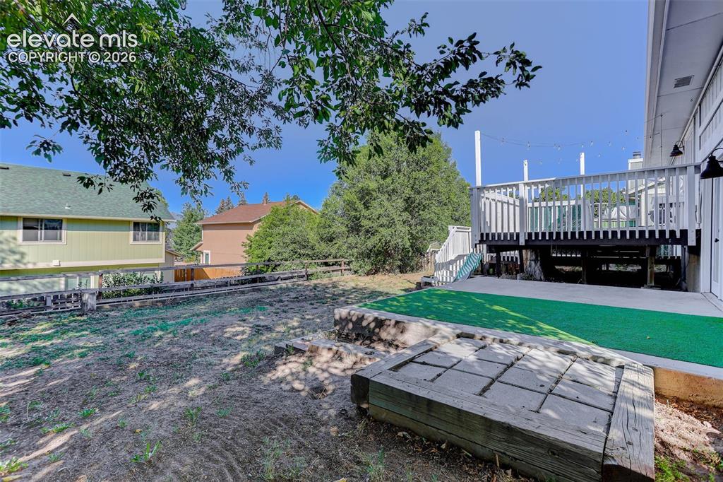 4916 Horseshoe Bend Street