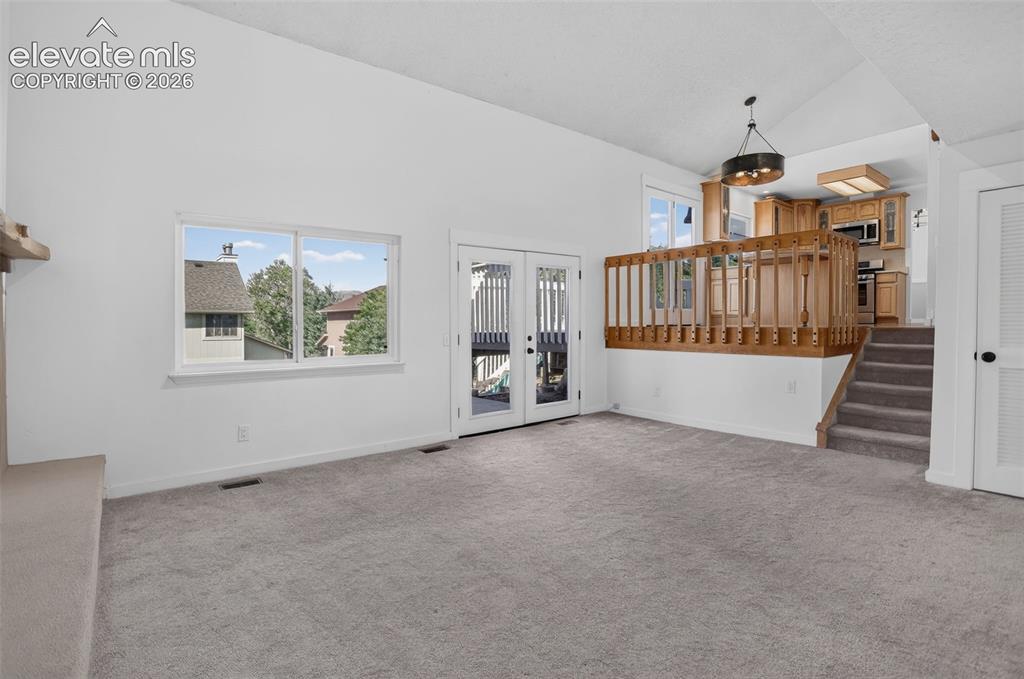 4916 Horseshoe Bend Street