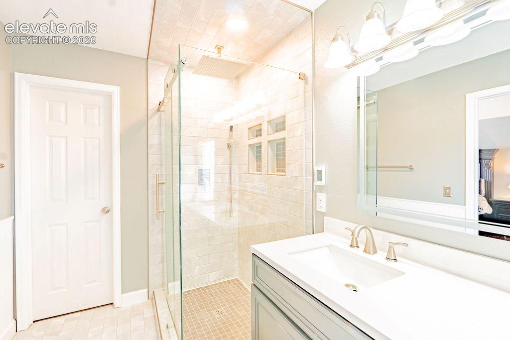 12604 Pine Valley Circle
