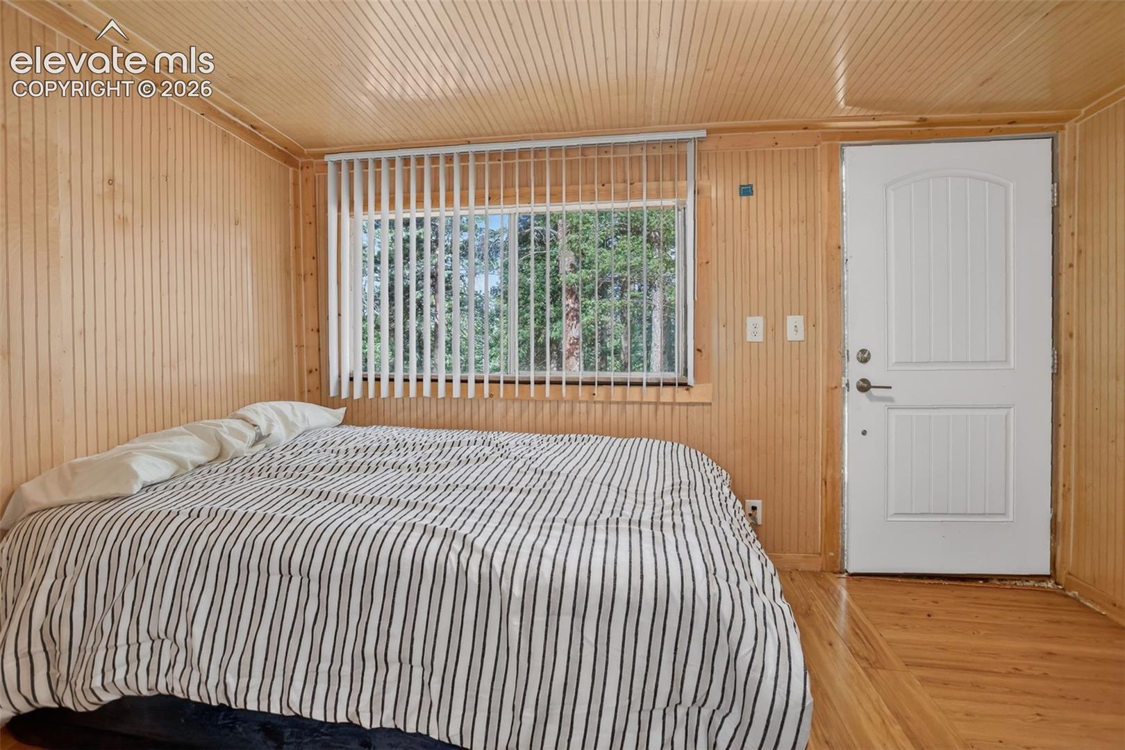 4 Honeysuckle Road