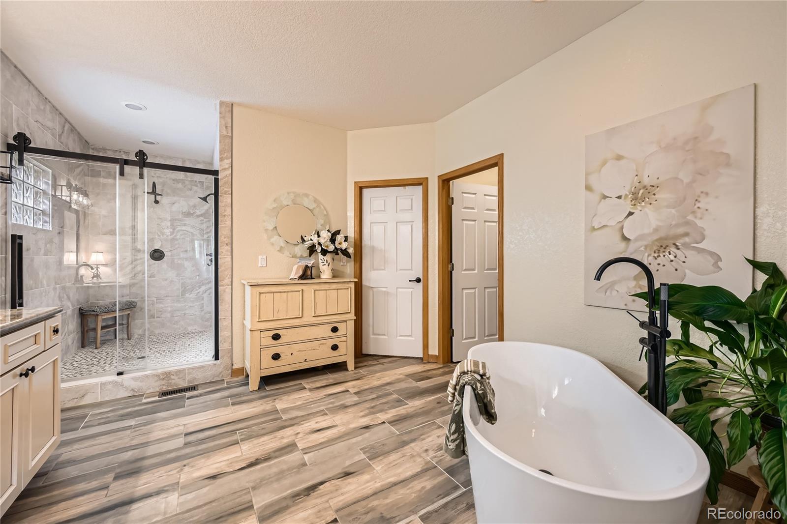 19375 Sherwood Trail