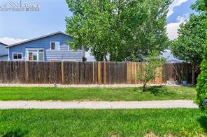 5559 Sunshade Point