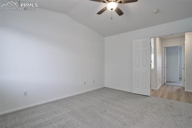5559 Sunshade Point
