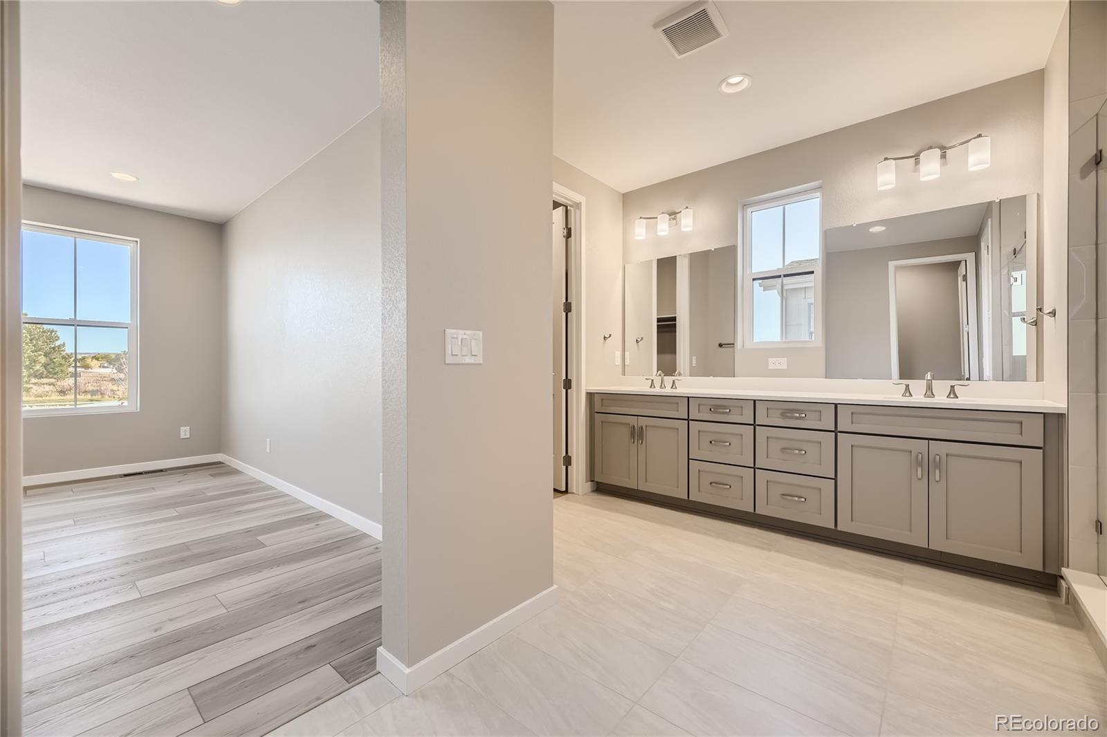 9088 Star Fall Circle